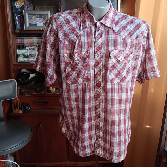 Vintage Men's Western Shirt Large 1980's Shiny Thread Red Plaid Buttery Thin Lg - Picture 2 of 8